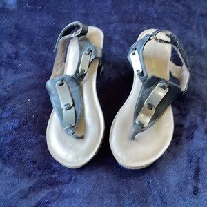 Naturalizer sandals